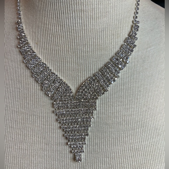 Paxuan Rhinestone set - Picture 2 of 9